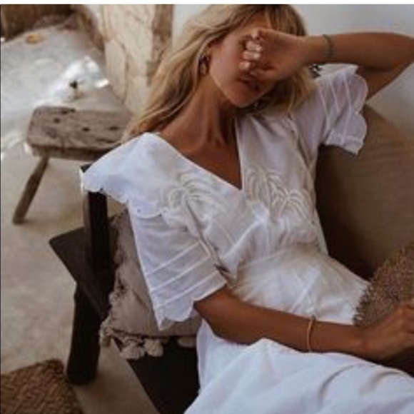 & Other Stories Palm Embroidered Scallop Dress - Picture 2 of 16